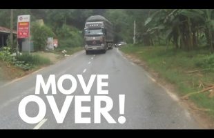 CRAZY VIETNAMESE DRIVERS