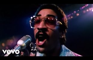 The Brothers Johnson – Stomp!