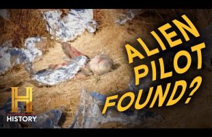 The Lost Alien of Aurora, Texas (S2, E11) | UFO Files | Full Episode